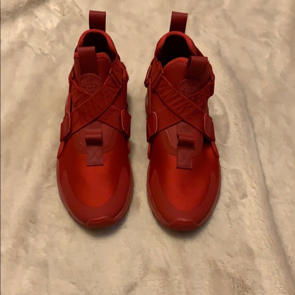 Nike Huarache Sneakers